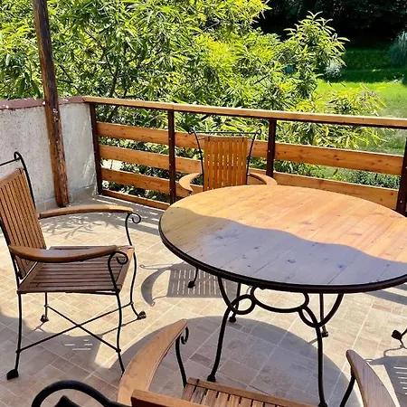 Olive Grove Lägenhet